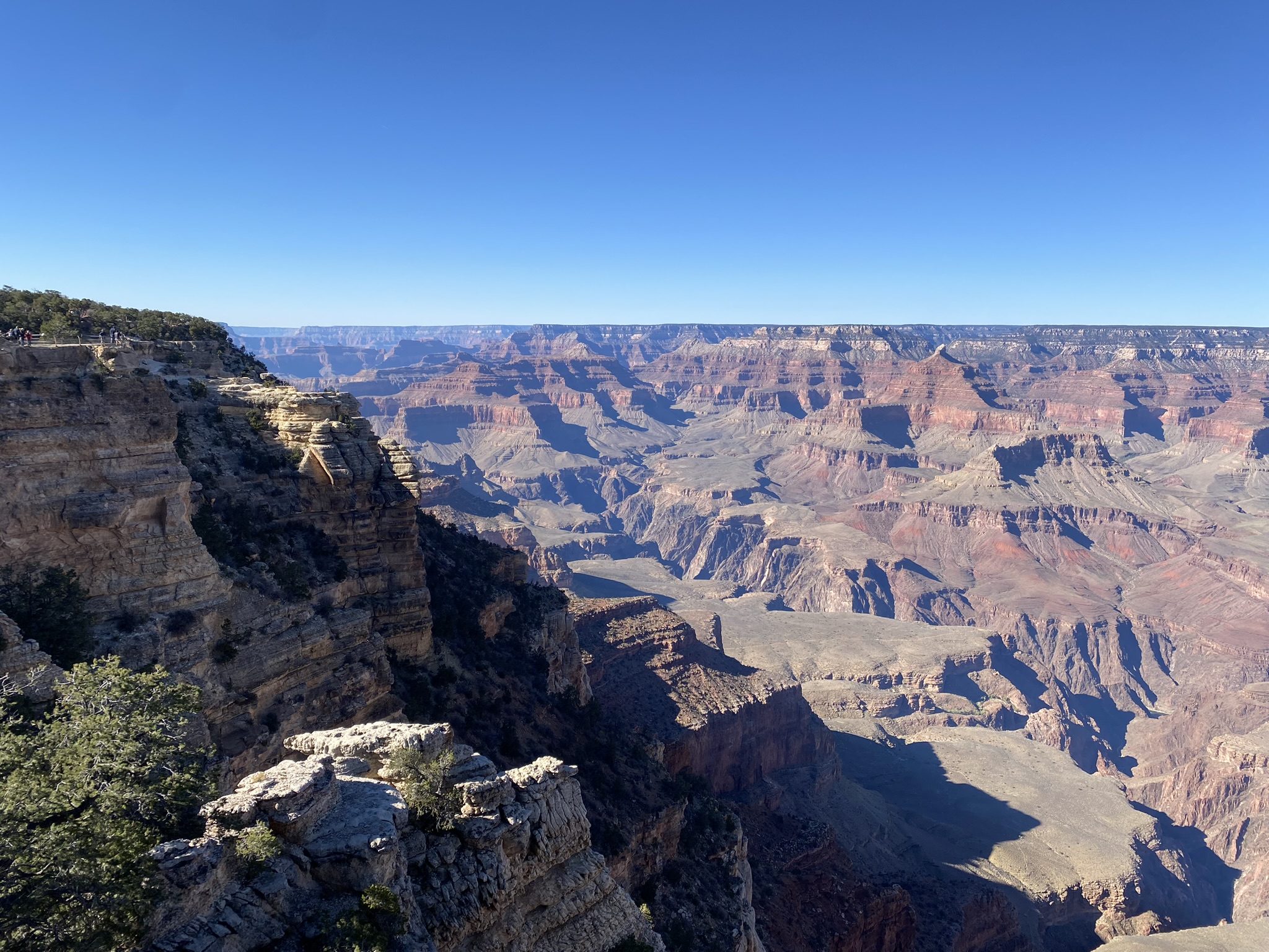 Photo showing the view across the Grand Canyon from the South Rim viewing area.